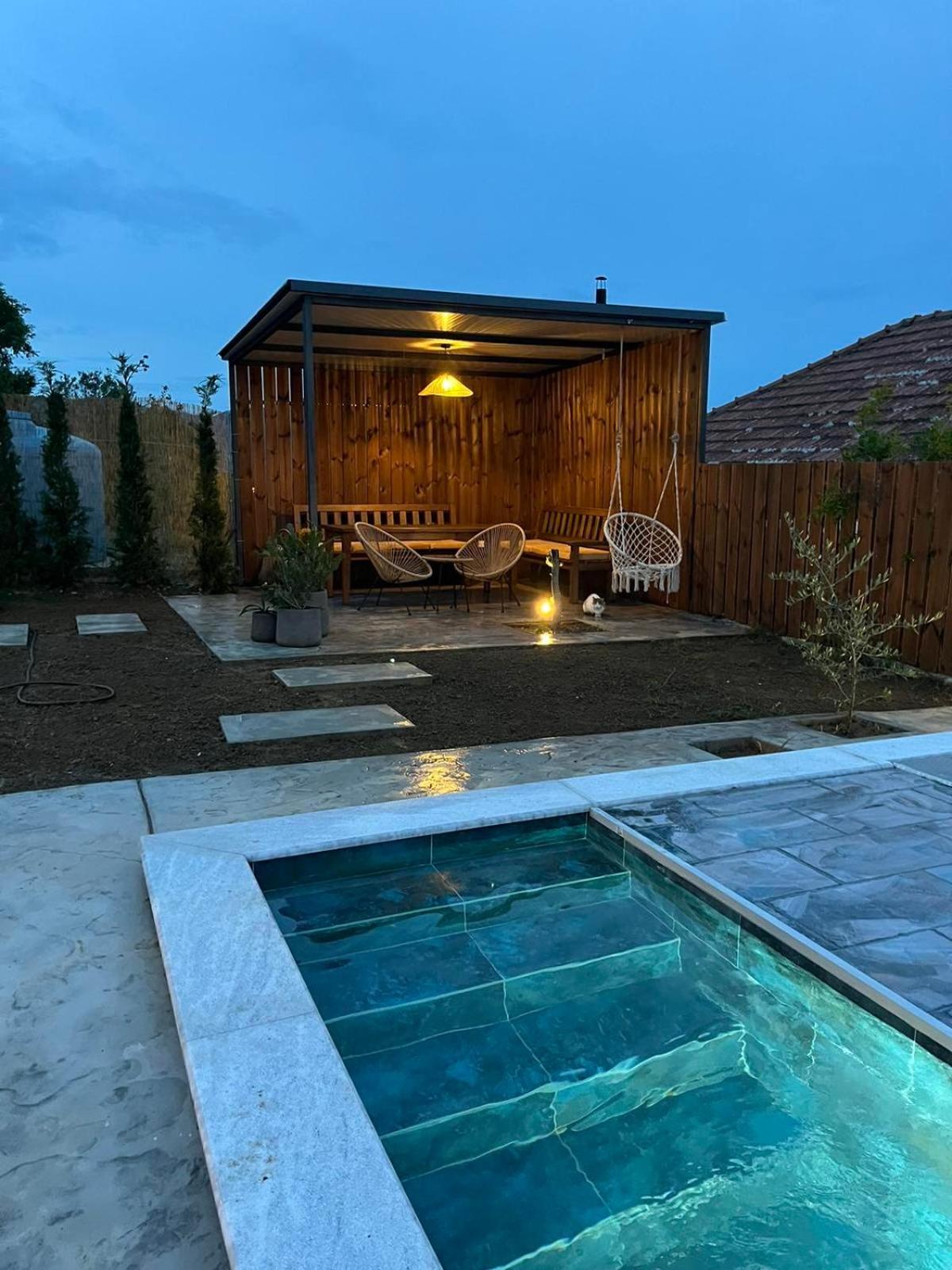 The Stonehouse